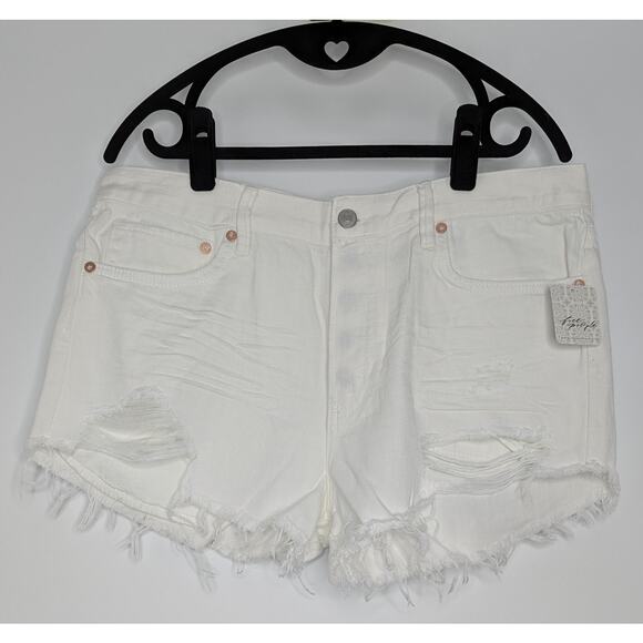 Free People White Shorts Loving Good Vibrations - Picture 2 of 10
